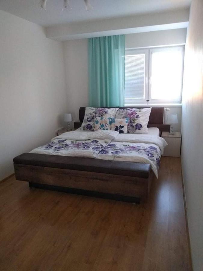 Apartman Naomi E12 Нова Лесна Екстер'єр фото